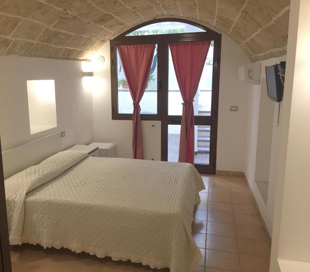 Ugento Dimora Bed & Breakfast Dış mekan fotoğraf